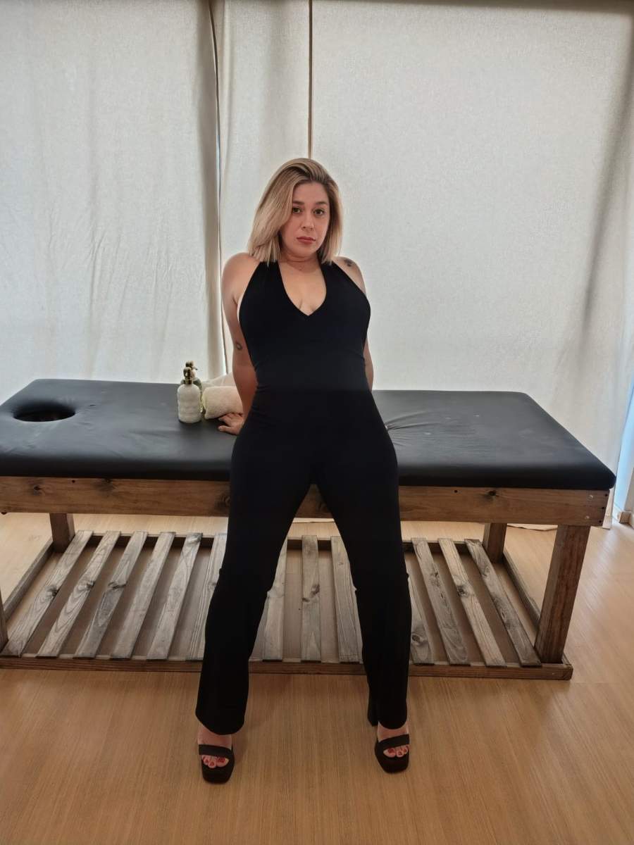 Escort VIP Clara en Pilar Buenos Aires - Masajistas Argentina Black
